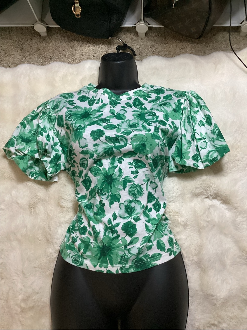 Zara White & Green Floral Puff Sleeve Tee